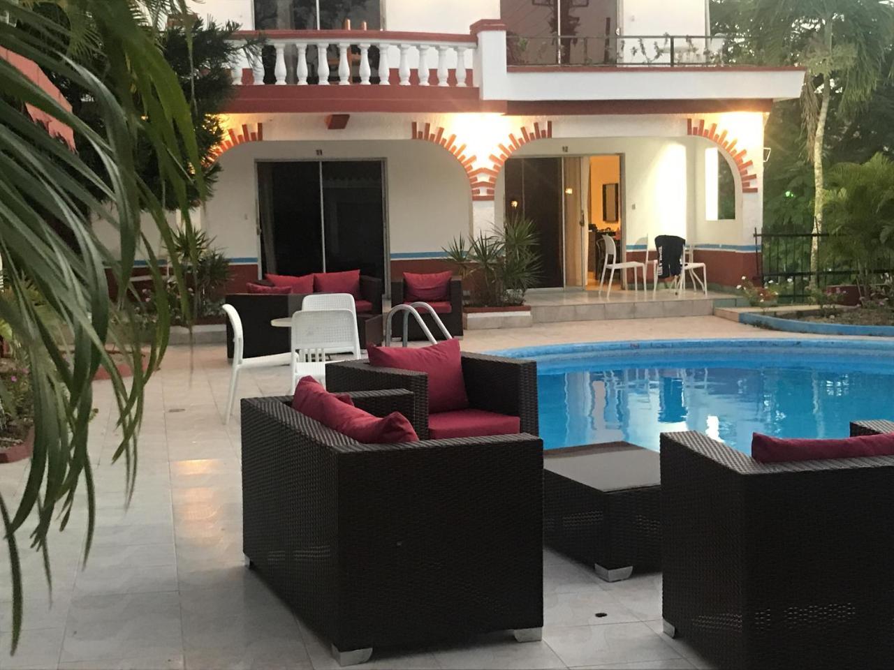 Nimat Hotel ボカ・チカ エクステリア 写真